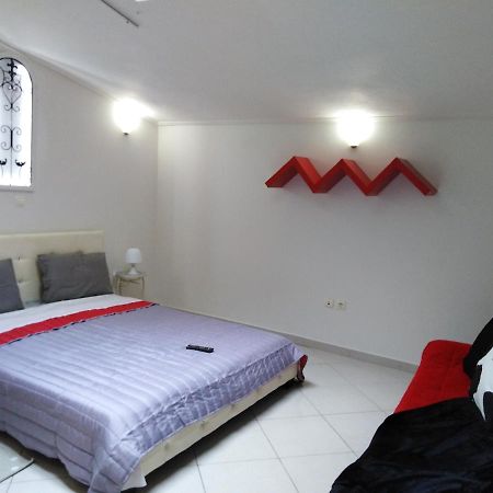 cozy minimal apartment Pireus Zewnętrze zdjęcie