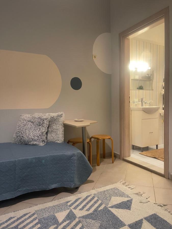 cozy minimal apartment Pireus Zewnętrze zdjęcie