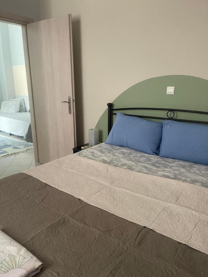 cozy minimal apartment Pireus Zewnętrze zdjęcie