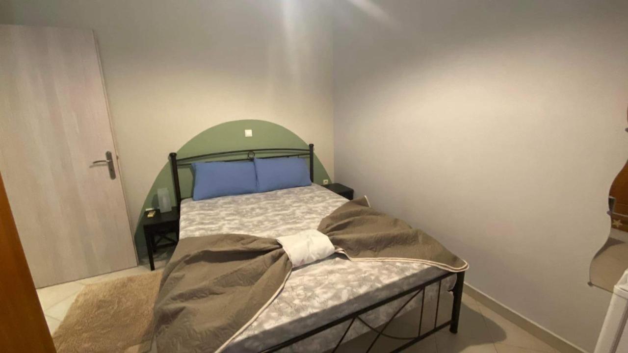 cozy minimal apartment Pireus Zewnętrze zdjęcie